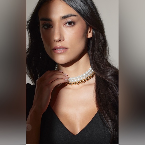 (59)New Francesca’s Luxe 14K Gold Plated Metal Pearl Collar Statement Necklace - Picture 3 of 5